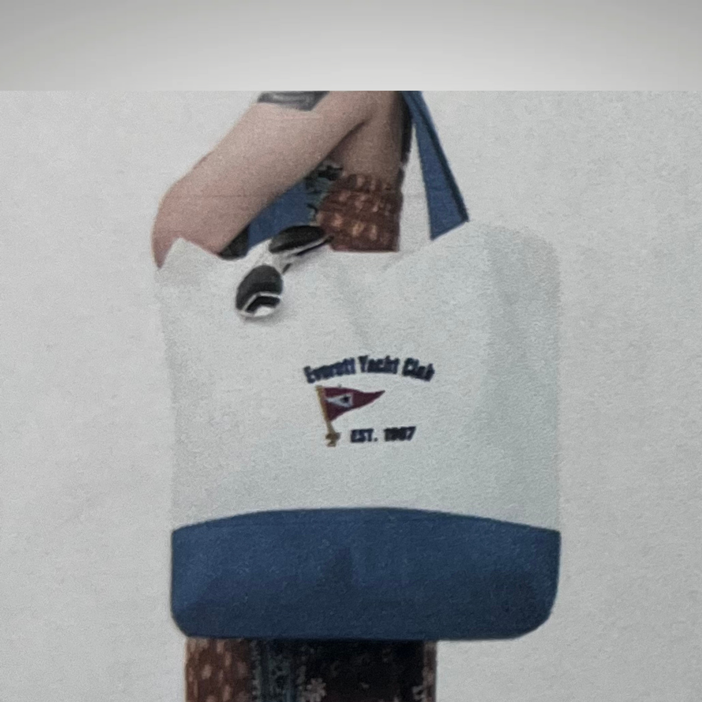 Non zipper Canvas bag with Embroidered EYC Logo